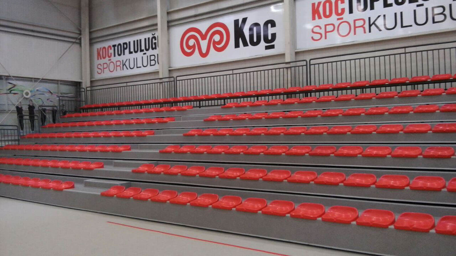 kiralik_tribun_teleskopik_tribun_portatif_tribun_estribun_tribunimalati_teleskopiktribunimalati_telskopiktribunyapimi_tribunyapimi_tiribun_kiraliktribun